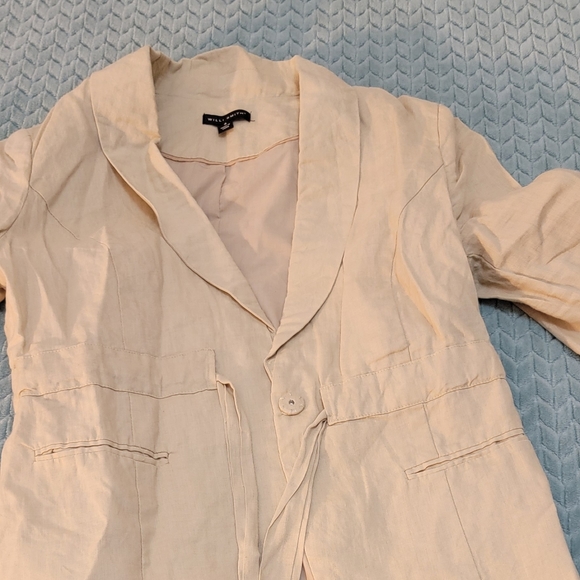 Ladies Jacket - Picture 1 of 11